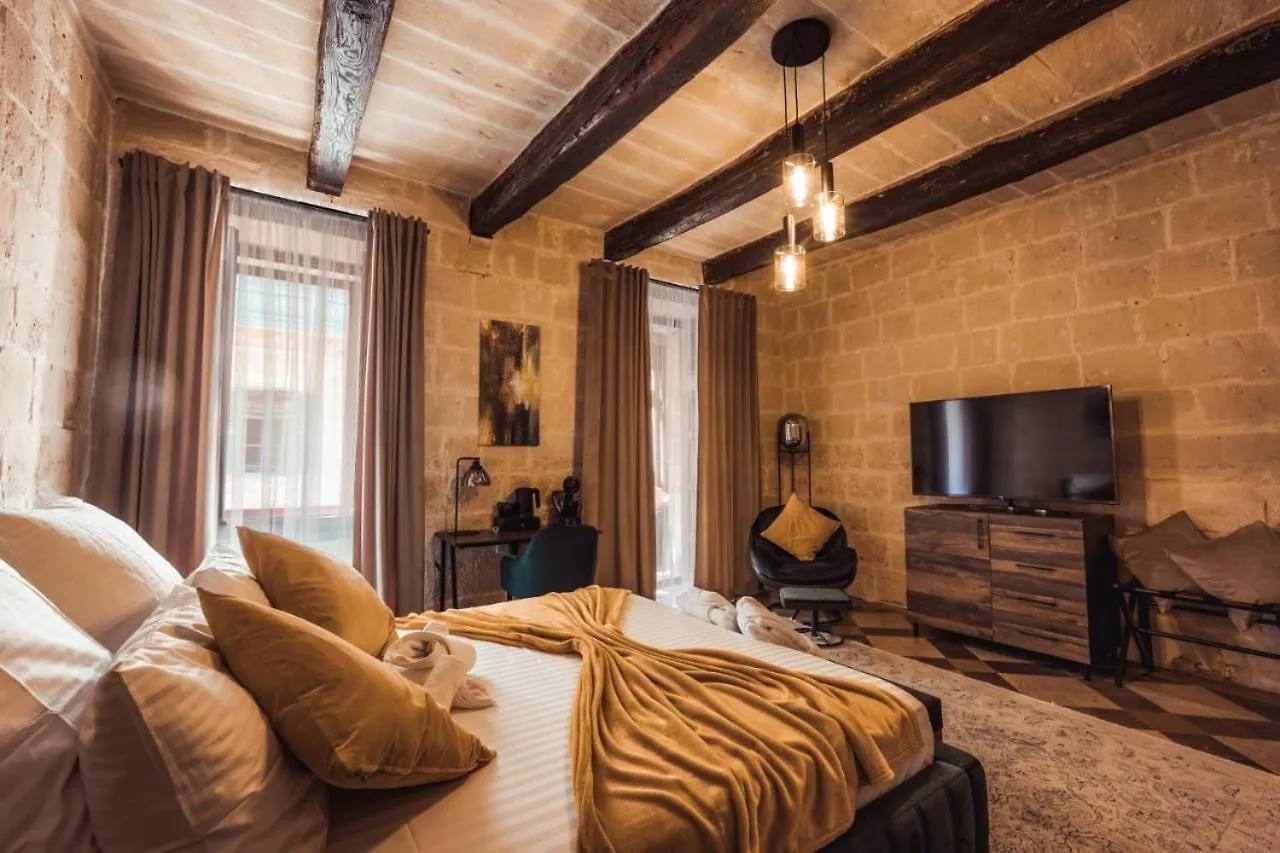 Luxury Year 1500S Palazzino In Valletta - Beautiful Rooftop Lounge 0*,  Malta