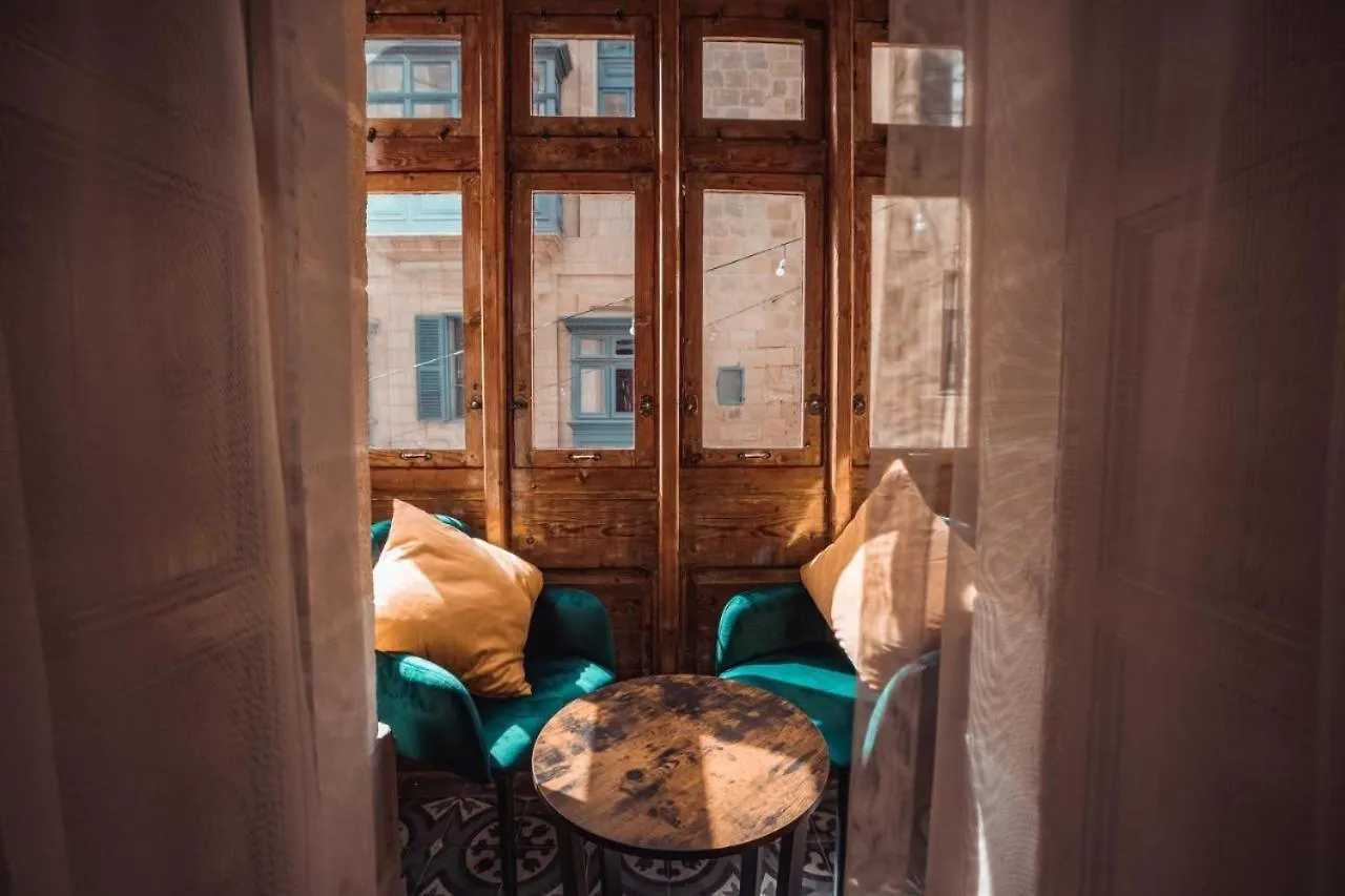 Luxury Year 1500S Palazzino In Valletta - Beautiful Rooftop Lounge