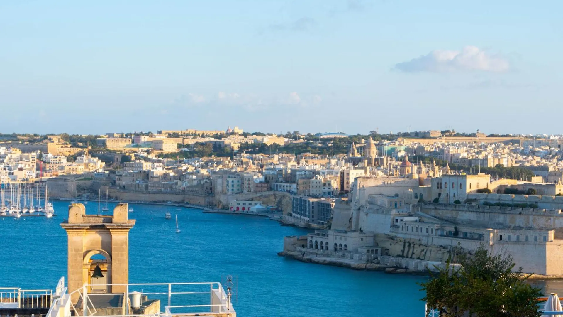 Luxury Year 1500S Palazzino In Valletta - Beautiful Rooftop Lounge Villa