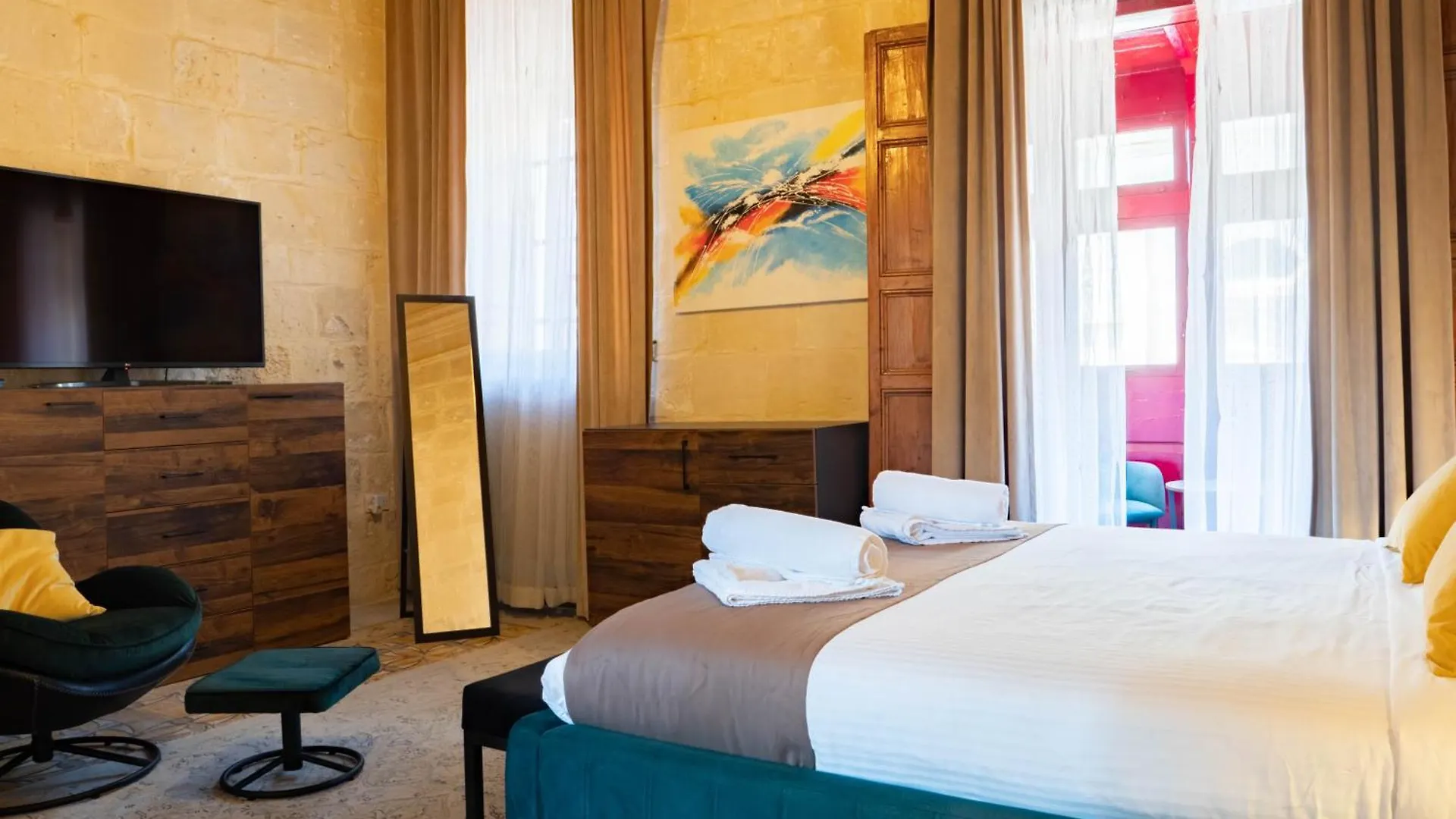 Villa Luxury Year 1500S Palazzino In Valletta - Beautiful Rooftop Lounge