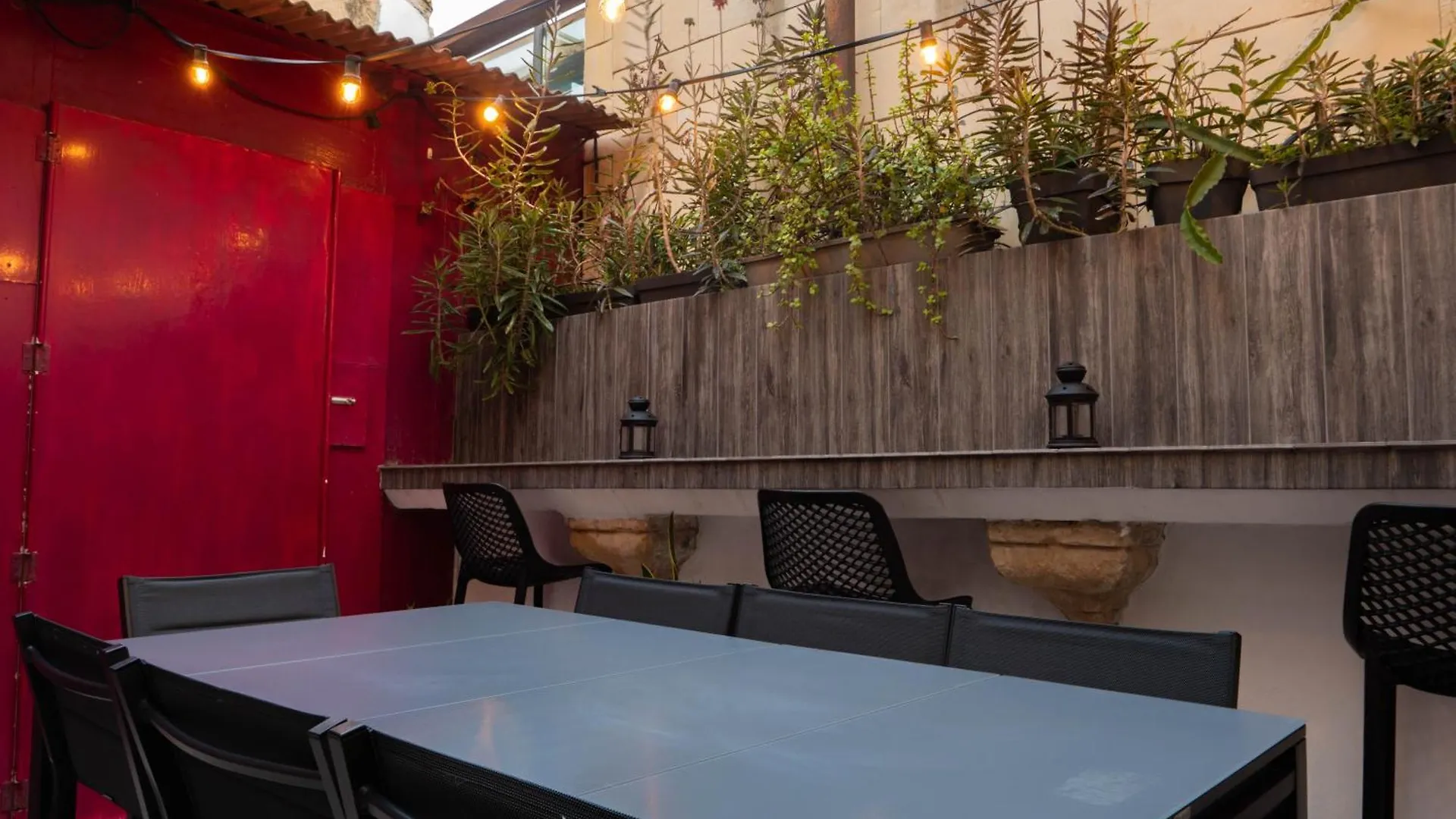 Luxury Year 1500S Palazzino In Valletta - Beautiful Rooftop Lounge